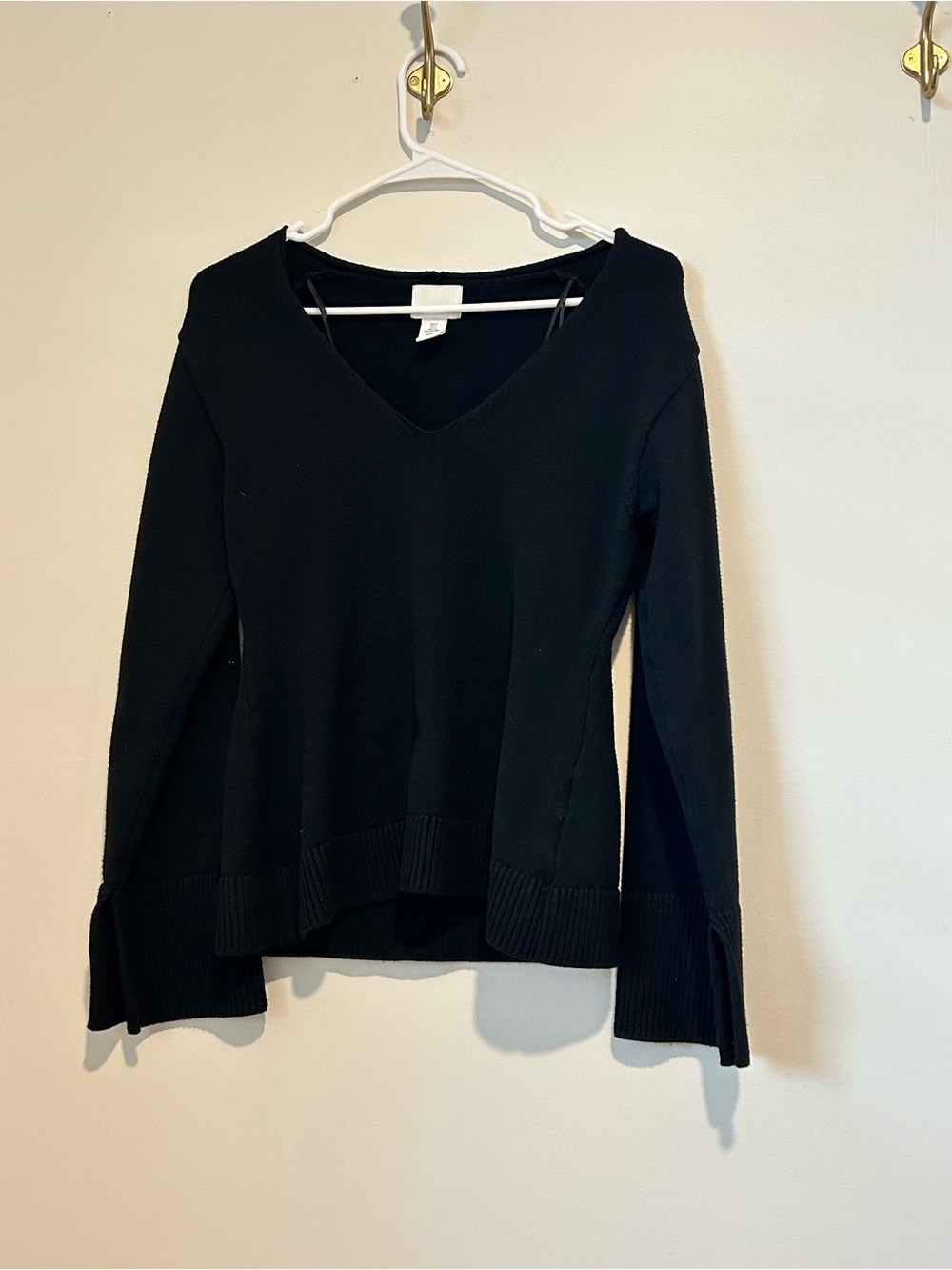H&M Black V-Neck Long Sleeve Sweater
